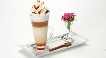 Karamelli Macchiato Tarifi ve Malzemeleri Karamelli Macchiato Tarifi ve Malzemeleri