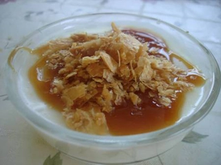 Karamel Soslu Muhallebi Tarifi ve Malzemeleri Karamel Soslu Muhallebi Tarifi ve Malzemeleri